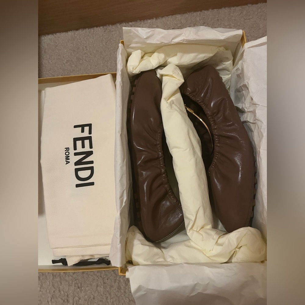 New Fendi Leather Ballerina Flat Shoes $770 Nordstrom size 39 - Picture 2 of 9